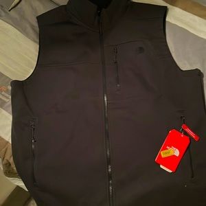 North face sweater